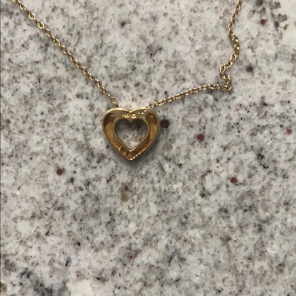 Gold chain with heart pendant - Picture 5 of 6